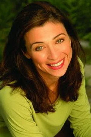 Чарин Альварес