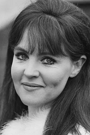 Полин Коллинз