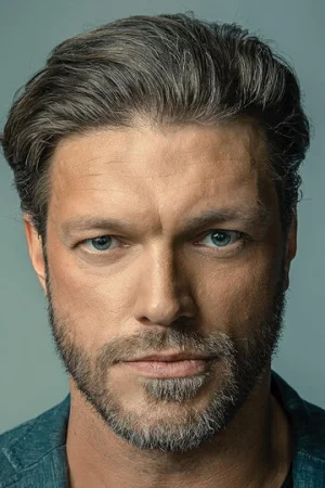 Адам Коуплэнд