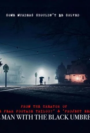 Человек с черным зонтом в hd качестве